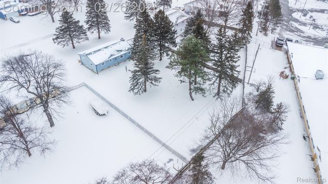 5366 N Georgetown Road, Grand Blanc Charter Township, MI 48439