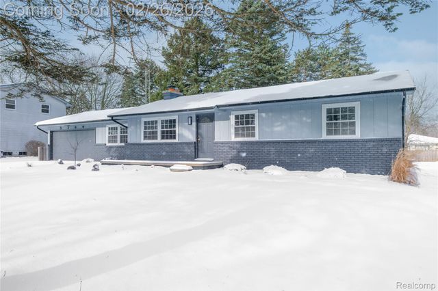 5366 N Georgetown Road, Grand Blanc Charter Township, MI 48439