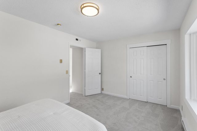 4241 Yosemite Avenue S, Saint Louis Park, MN 55416