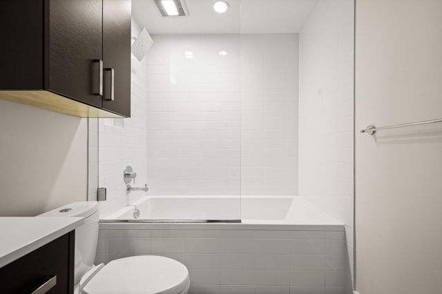 222 West Ave 2012, Austin, TX 78701