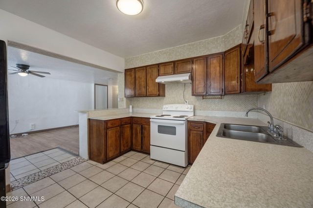 520 Lujan Street, Las Cruces, NM 88001