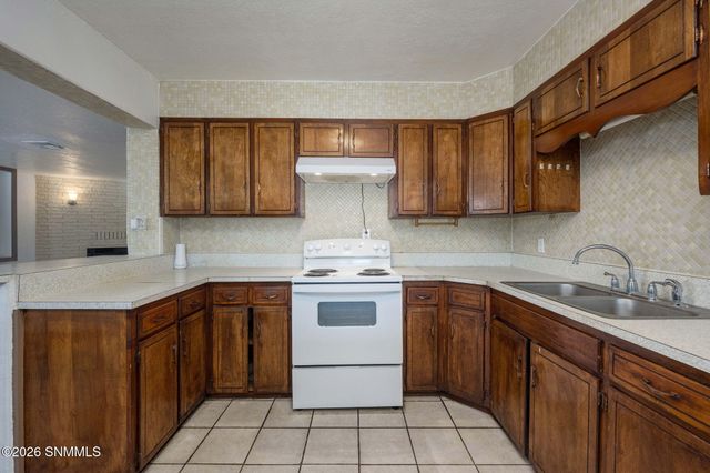 520 Lujan Street, Las Cruces, NM 88001