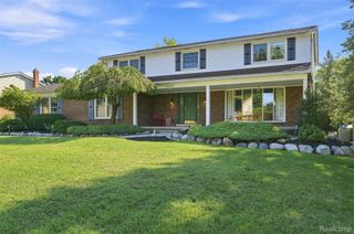 53256 Eastbourne Drive, Shelby Charter Township, MI 48316