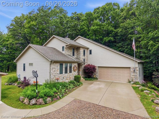 4196 Hosner Road, Oxford, MI 48370