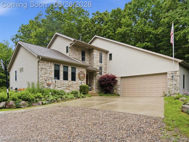 4196 Hosner Road, Oxford, MI 48370