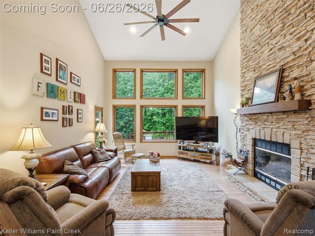 4196 Hosner Road, Oxford, MI 48370