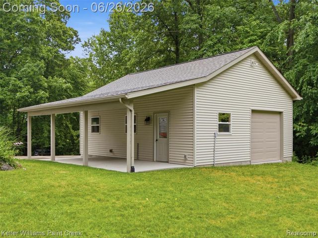 4196 Hosner Road, Oxford, MI 48370