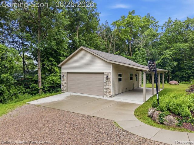 4196 Hosner Road, Oxford, MI 48370