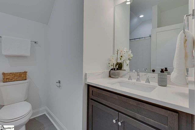 127 Terrace Circle, Simpsonville, SC 29681