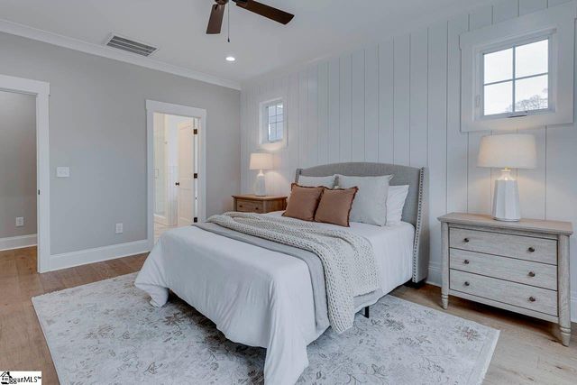 127 Terrace Circle, Simpsonville, SC 29681