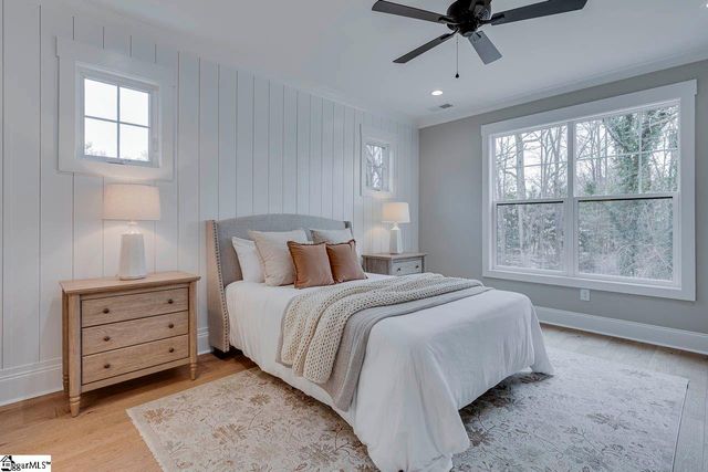 127 Terrace Circle, Simpsonville, SC 29681