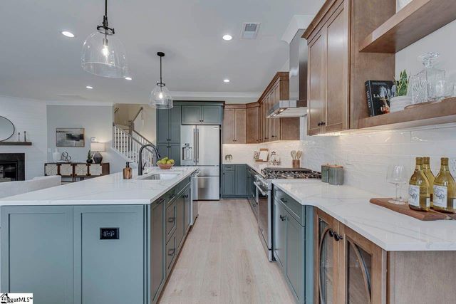 127 Terrace Circle, Simpsonville, SC 29681