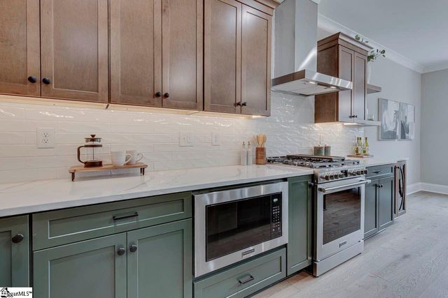 127 Terrace Circle, Simpsonville, SC 29681