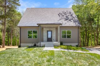 2370 Ramblewood Dr, Clarksville, TN 37040