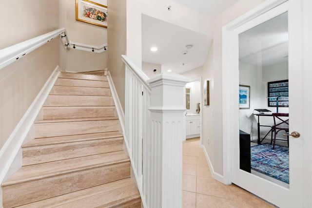 11850 Valencia Gardens Avenue, Palm Beach Gardens, FL 33410