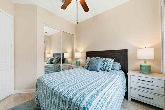 11850 Valencia Gardens Avenue, Palm Beach Gardens, FL 33410