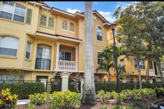 11850 Valencia Gardens Avenue, Palm Beach Gardens, FL 33410