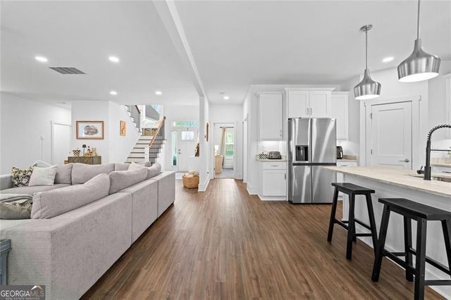 147 Wolf Creek Cove, Lagrange, GA 30240