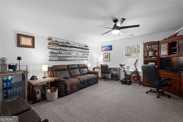 147 Wolf Creek Cove, Lagrange, GA 30240