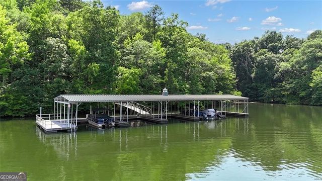 147 Wolf Creek Cove, Lagrange, GA 30240