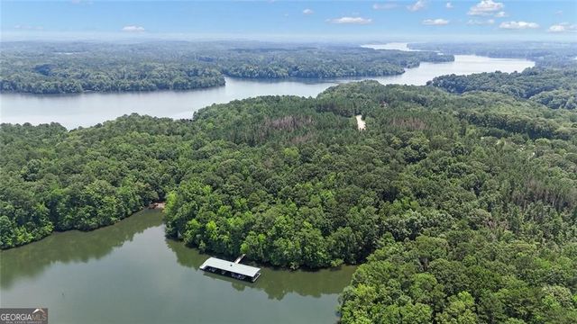 147 Wolf Creek Cove, Lagrange, GA 30240