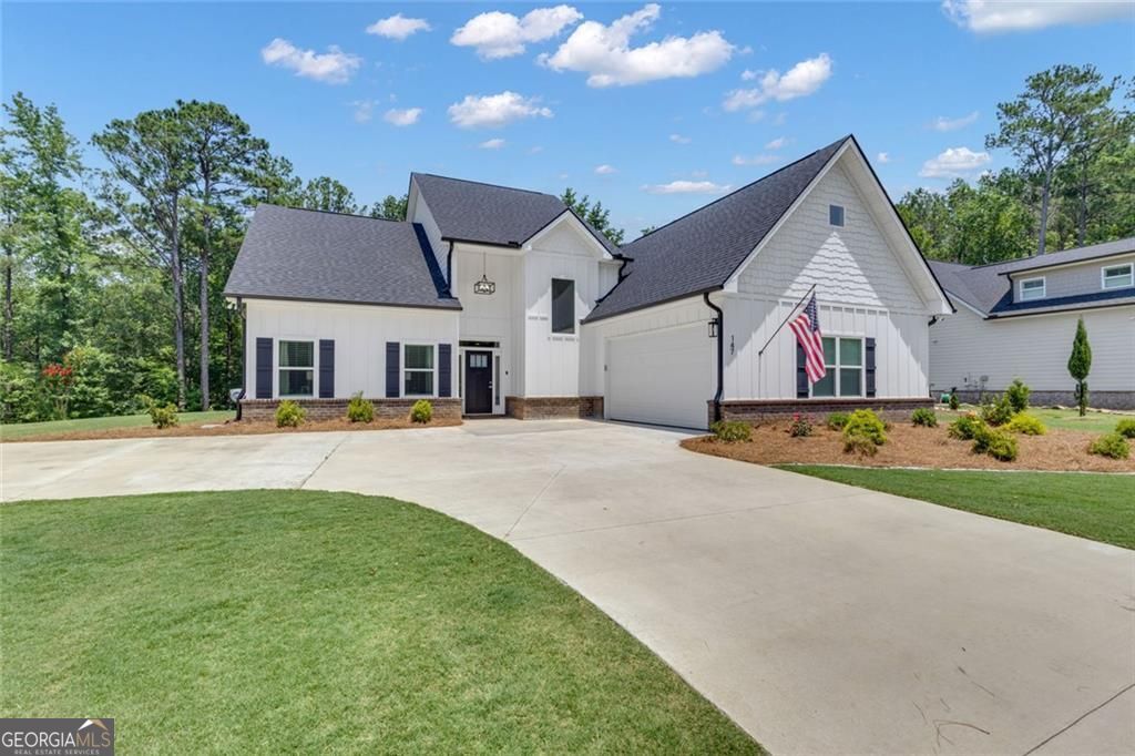 147 Wolf Creek Cove, Lagrange, GA 30240