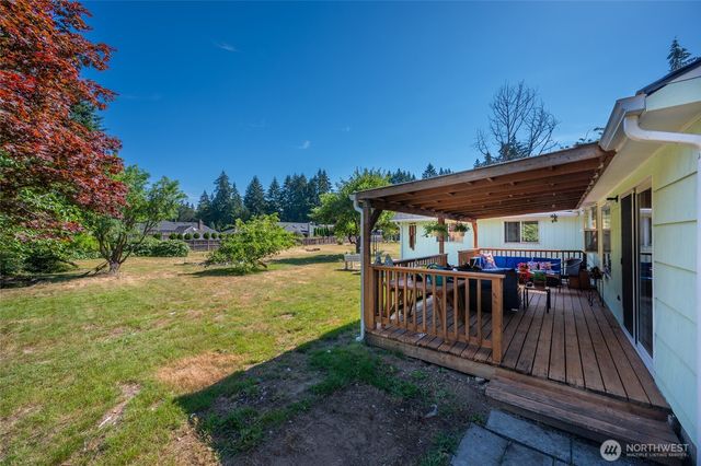 8709 116th Street SW, Lakewood, WA 98498