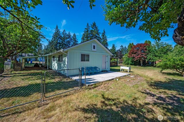 8709 116th Street SW, Lakewood, WA 98498