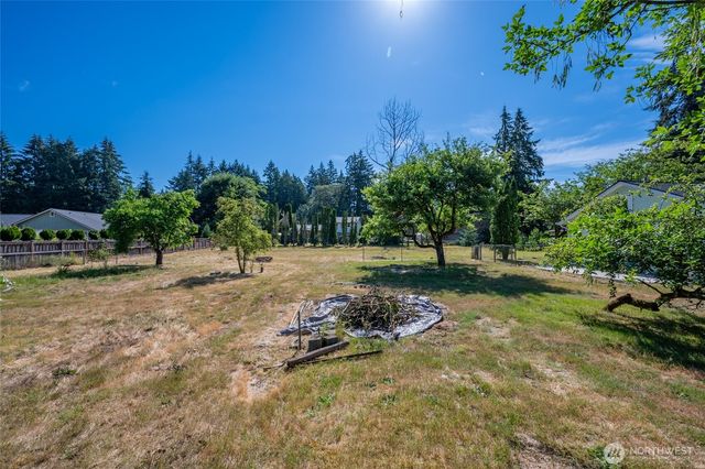 8709 116th Street SW, Lakewood, WA 98498