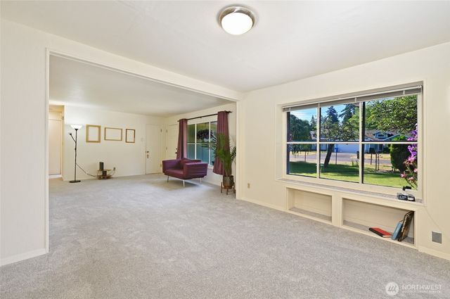 8709 116th Street SW, Lakewood, WA 98498