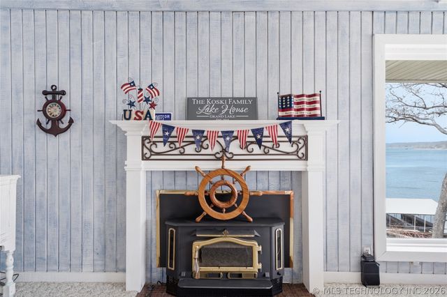 237 Private Road 101, Eucha, OK 74342