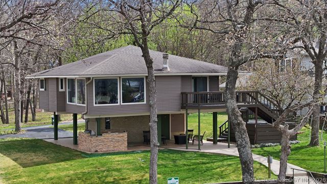 237 Private Road 101, Eucha, OK 74342