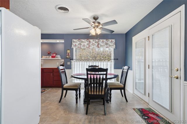 237 Private Road 101, Eucha, OK 74342