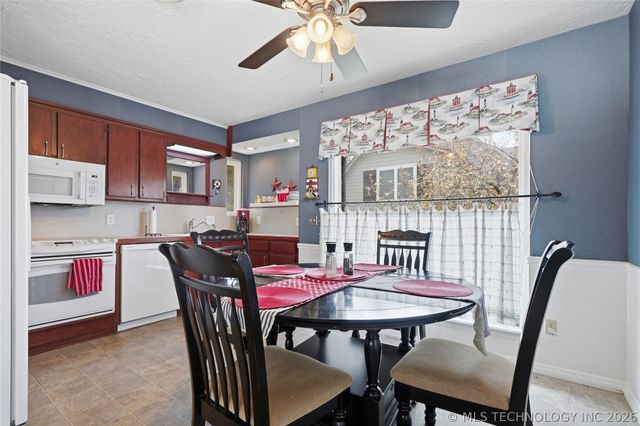 237 Private Road 101, Eucha, OK 74342