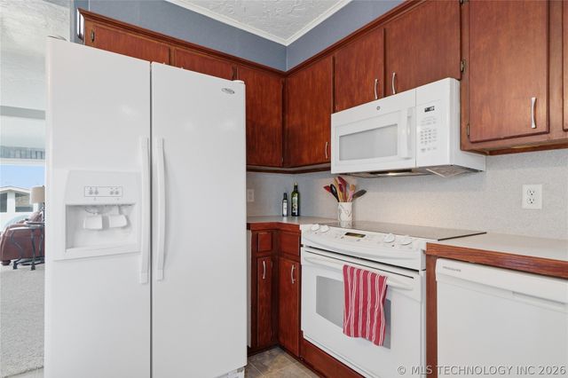 237 Private Road 101, Eucha, OK 74342