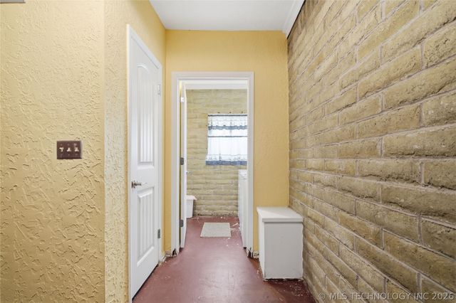 237 Private Road 101, Eucha, OK 74342