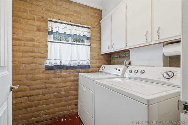 237 Private Road 101, Eucha, OK 74342