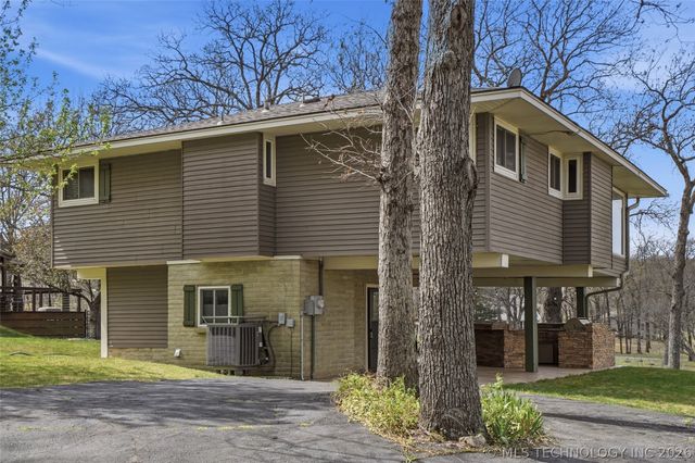 237 Private Road 101, Eucha, OK 74342