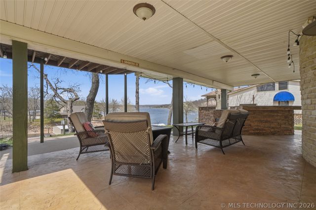 237 Private Road 101, Eucha, OK 74342