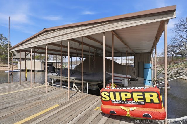 237 Private Road 101, Eucha, OK 74342