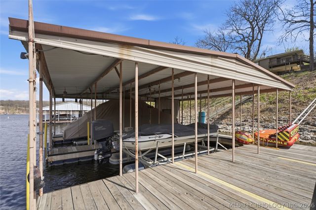 237 Private Road 101, Eucha, OK 74342