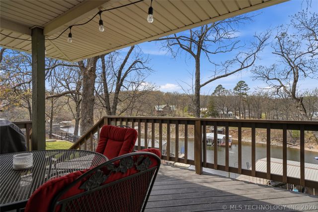 237 Private Road 101, Eucha, OK 74342