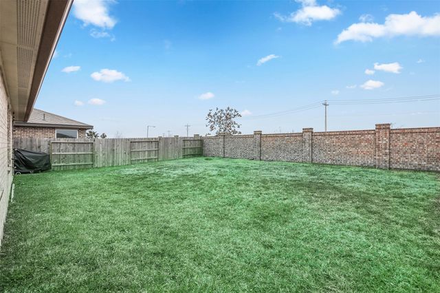 13517 Bonita Island Way, Texas City, TX 77568