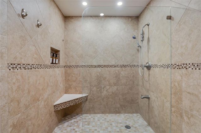 14517 SW 98th Ter, Miami, FL 33186