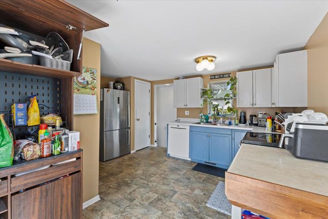 115 E Depot STREET, Silver Lake, WI 53170