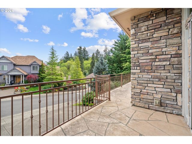 6147 QUAIL HOLLOW St Se, Salem, OR 97306