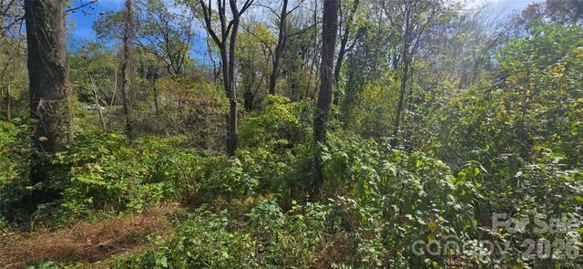 520 Healan Place NW, Lenoir, NC 28645