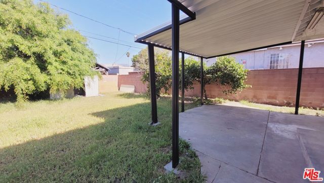 13063 Louvre Street, Pacoima (los Angeles), CA 91331