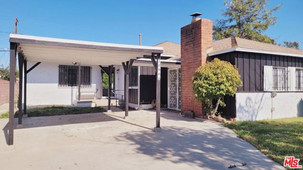 13063 Louvre Street, Pacoima (los Angeles), CA 91331