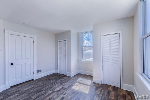 1528 N Church Street, Belleville, IL 62221